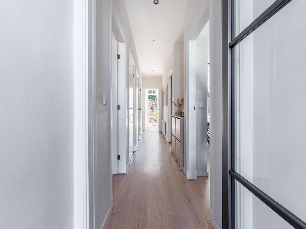 Maarsbergenstraat 300, 'S-Gravenhage