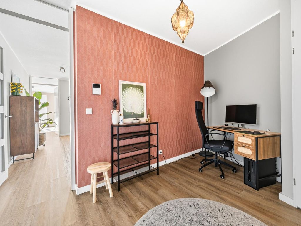 Escamplaan 894, 'S-Gravenhage