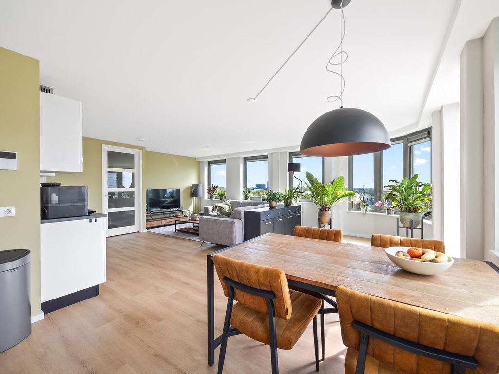 Burgemeester Elsenlaan 323F709, Rijswijk