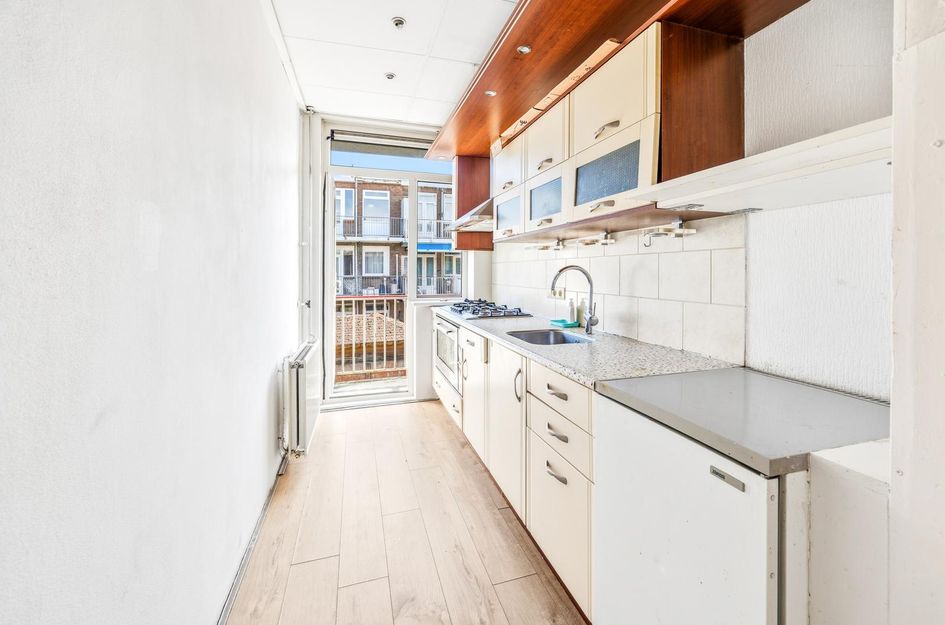 Karel de Geerstraat 10