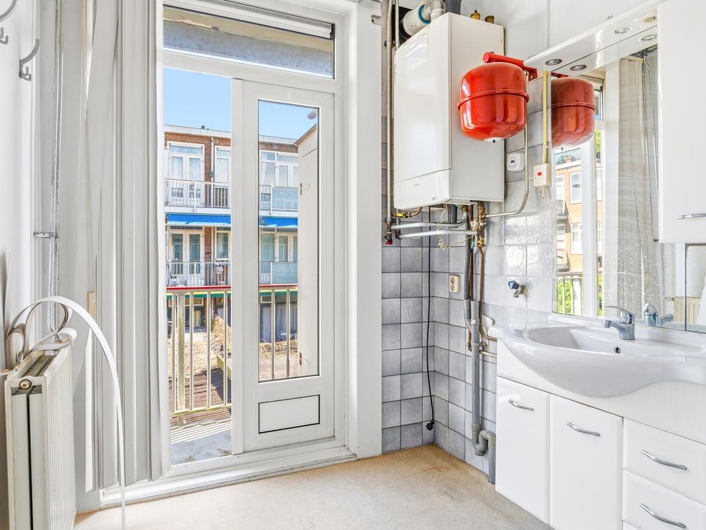 Karel de Geerstraat 10, 's-Gravenhage