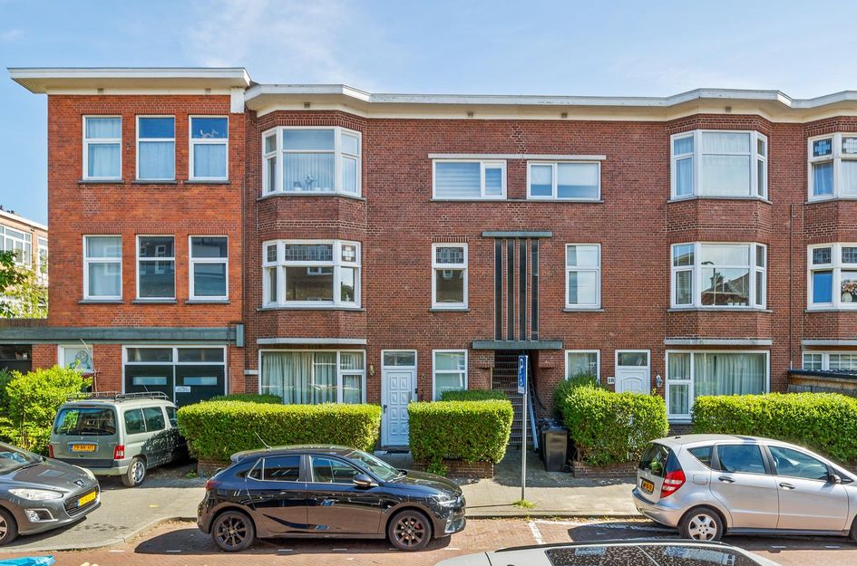 Karel de Geerstraat 10