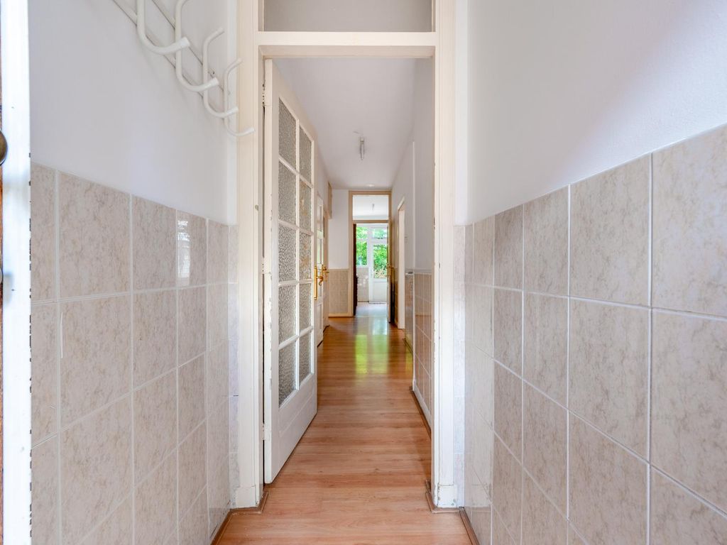 Wolfhezestraat 15, 'S-Gravenhage