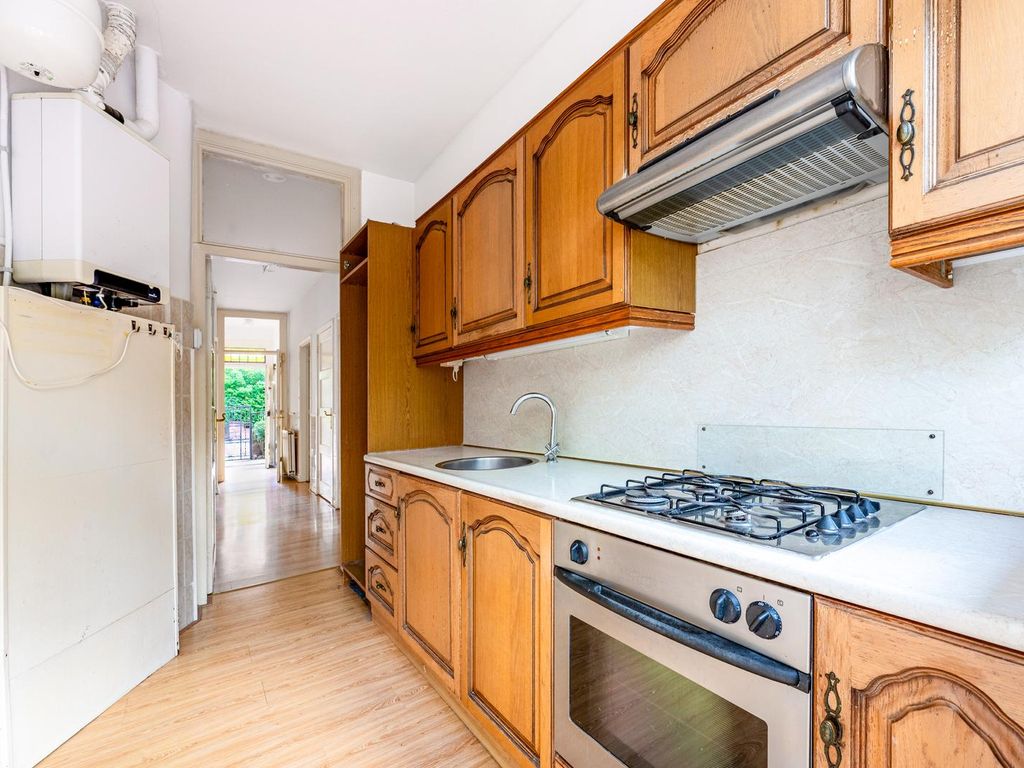 Wolfhezestraat 15, 'S-Gravenhage