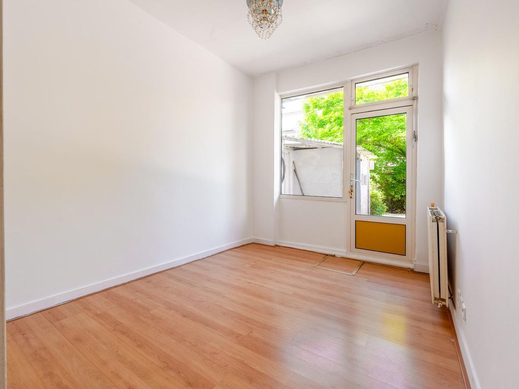 Wolfhezestraat 15, 'S-Gravenhage