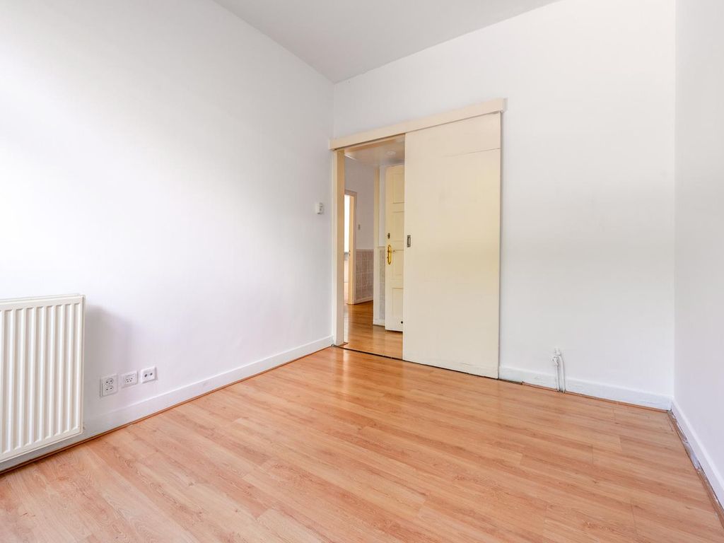 Wolfhezestraat 15, 'S-Gravenhage