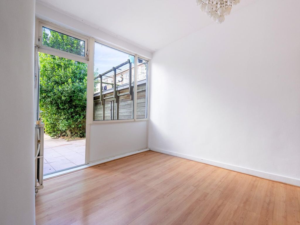 Wolfhezestraat 15, 'S-Gravenhage