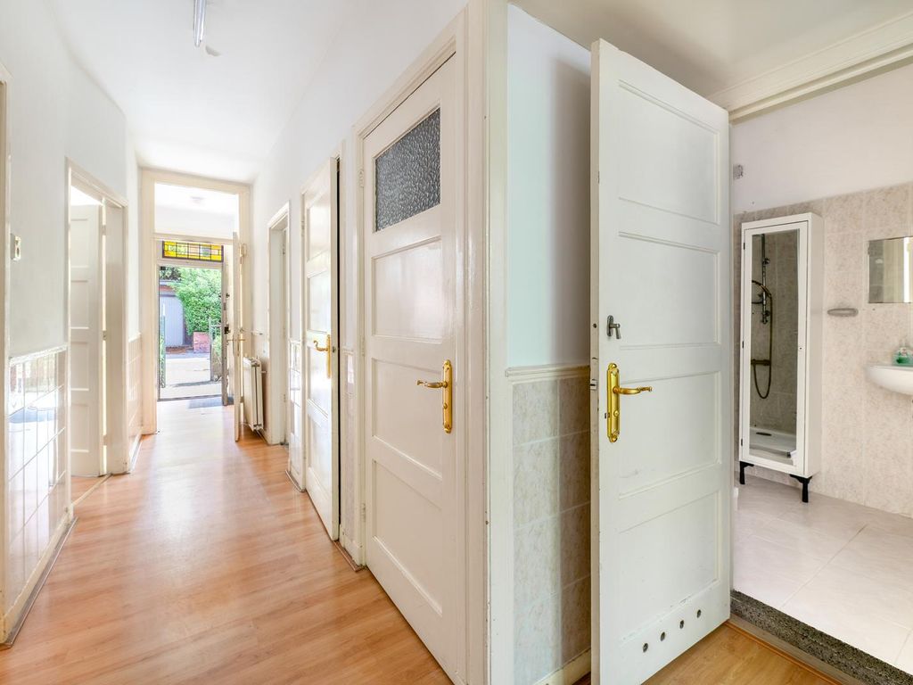 Wolfhezestraat 15, 'S-Gravenhage