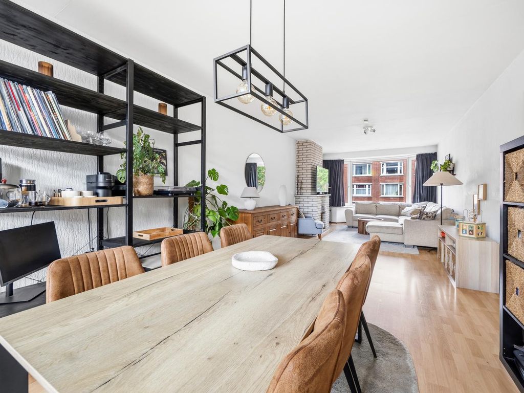 Goeverneurlaan 304, 'S-Gravenhage
