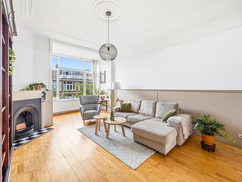 Goudenregenstraat 94, 'S-Gravenhage