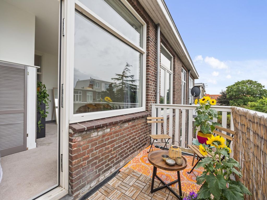 Goudenregenstraat 94, 'S-Gravenhage