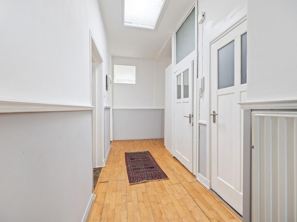 Goudenregenstraat 94, 'S-Gravenhage