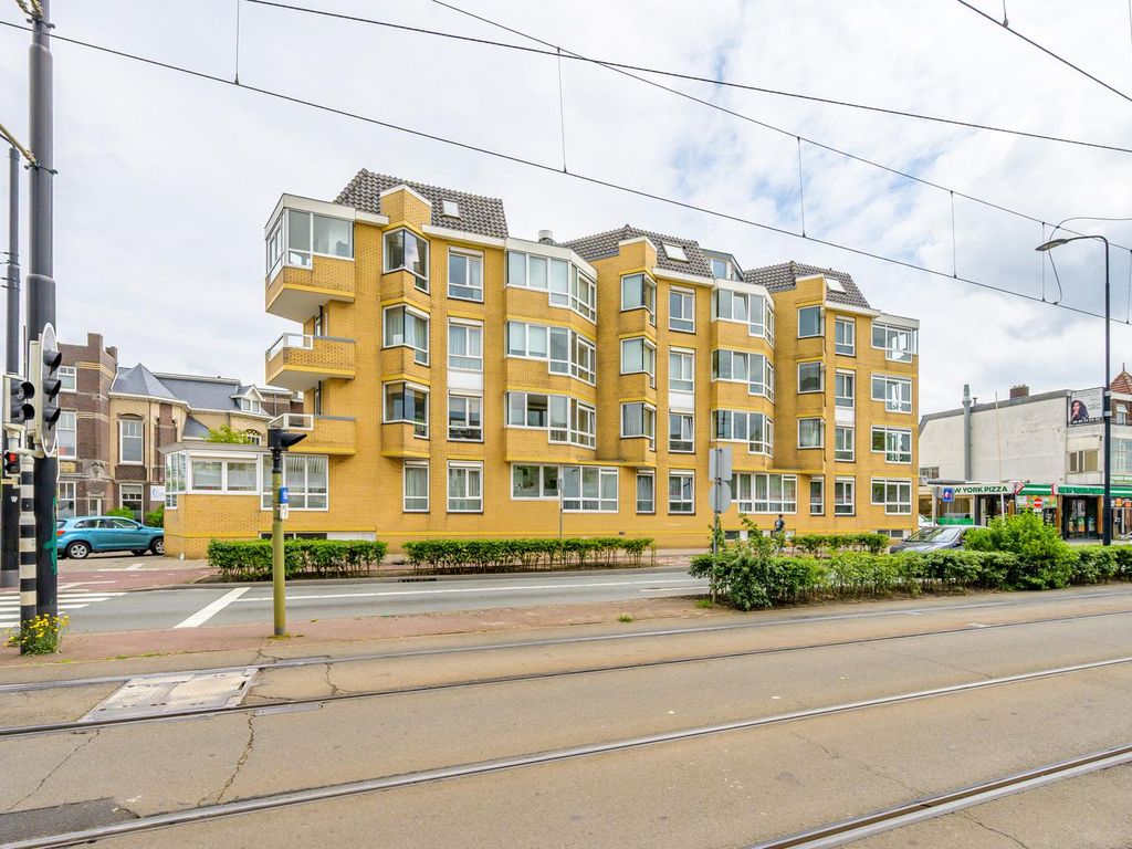 Oranjelaan 14, Rijswijk