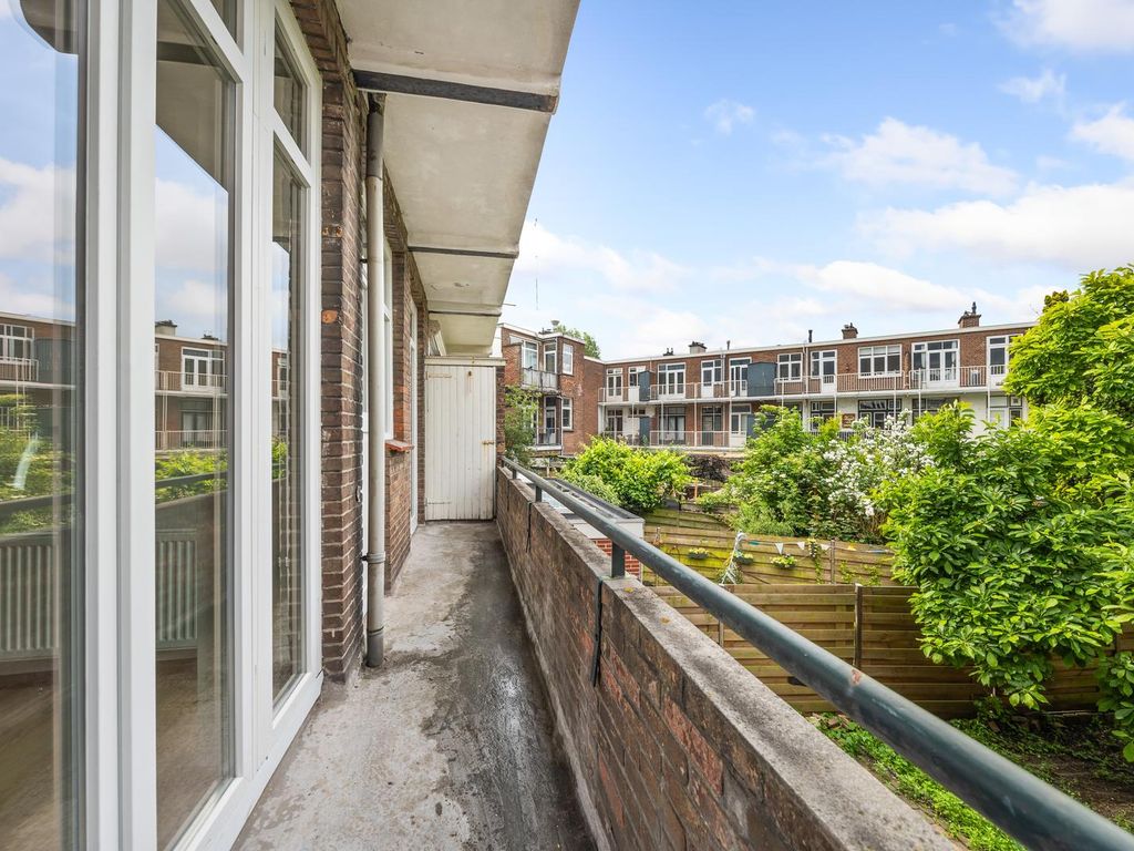 van Faukenbergeplein 15, Voorburg