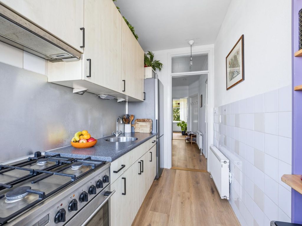 Paets van Troostwijkstraat 221, 'S-Gravenhage