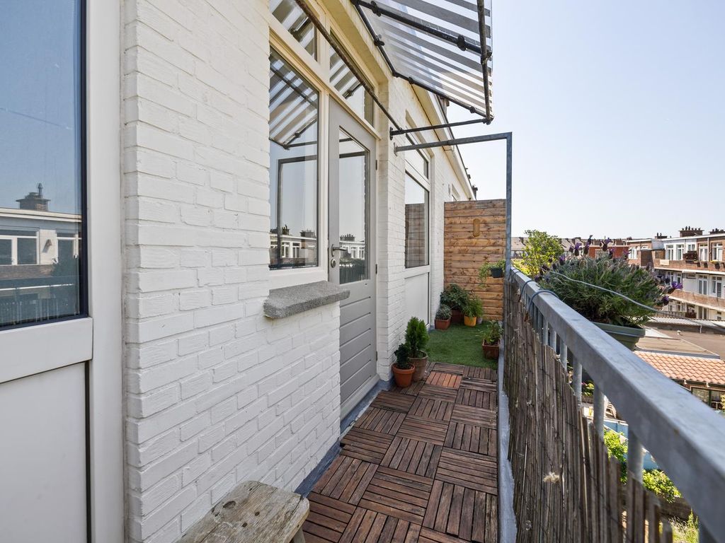 Paets van Troostwijkstraat 221, 'S-Gravenhage