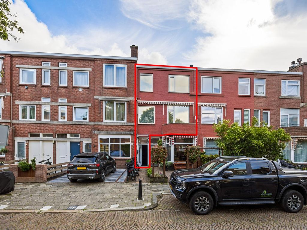 Dahliastraat 30, Rijswijk