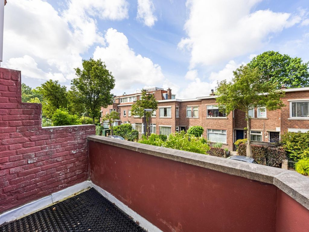 Dahliastraat 30, Rijswijk