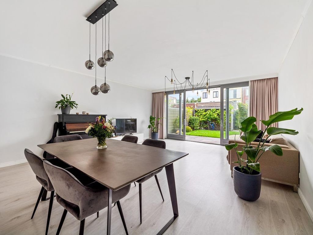 Biancaland 112, 'S-Gravenhage