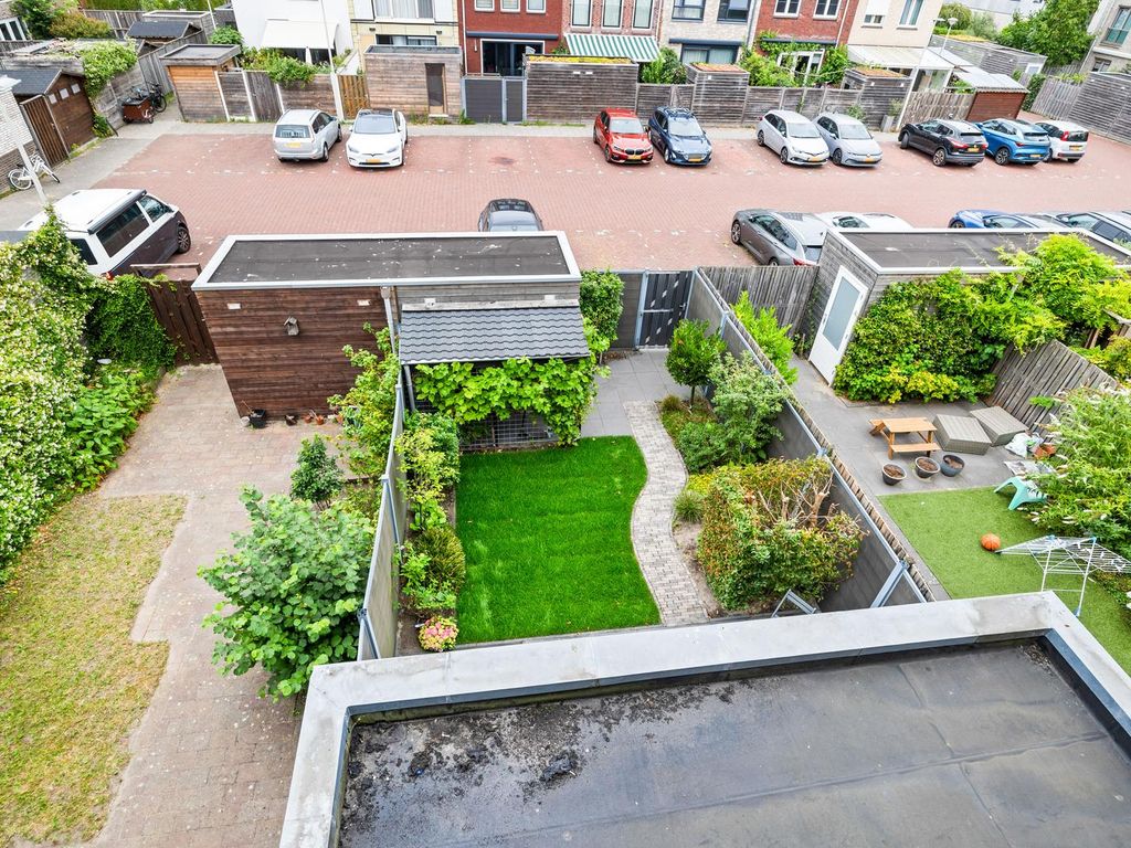 Biancaland 112, 'S-Gravenhage