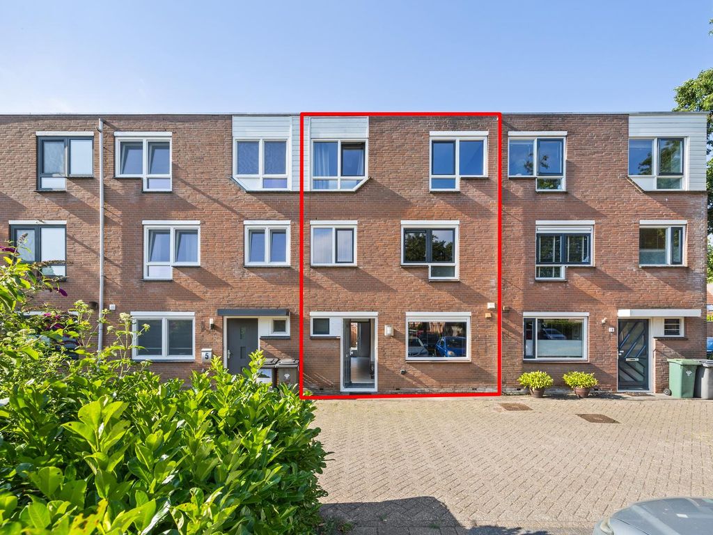 Wezelweide 3, Zoetermeer