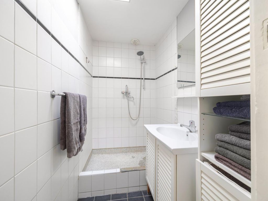 Vier Heemskinderenstraat 94, 'S-Gravenhage