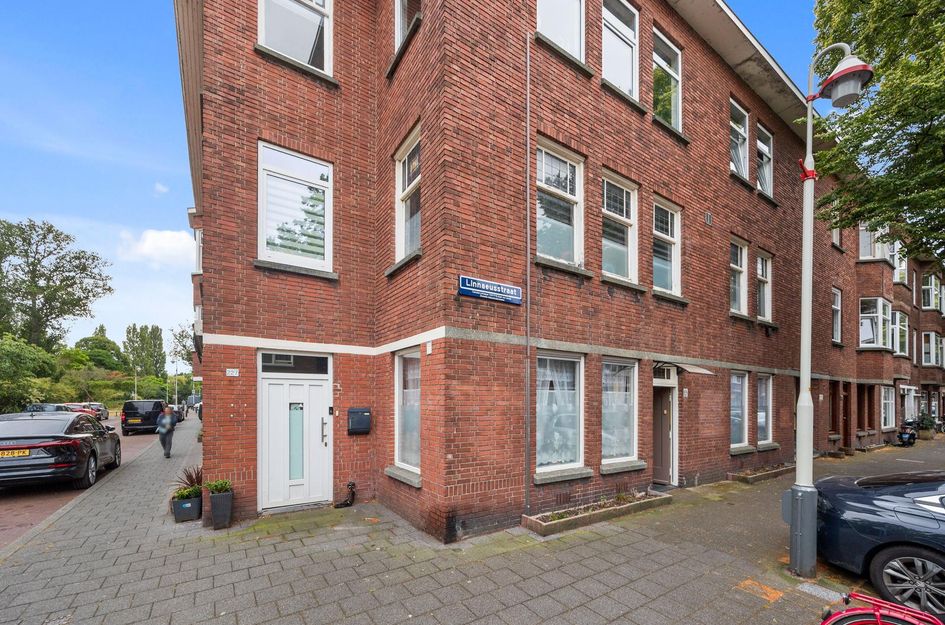 Linnaeusstraat 126