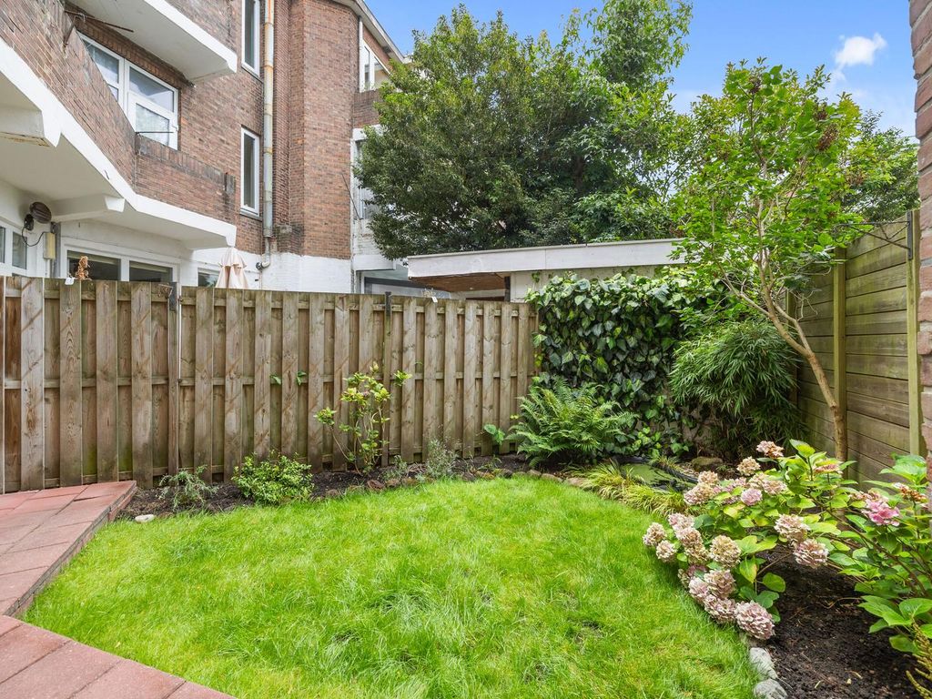 Linnaeusstraat 126, 'S-Gravenhage