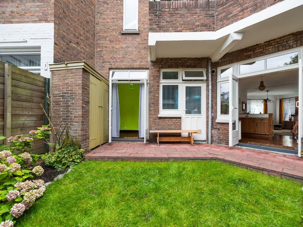 Linnaeusstraat 126, 'S-Gravenhage