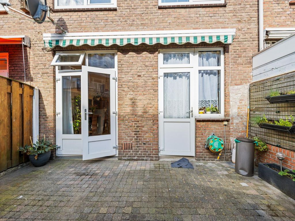 Miquelstraat 22, 'S-Gravenhage
