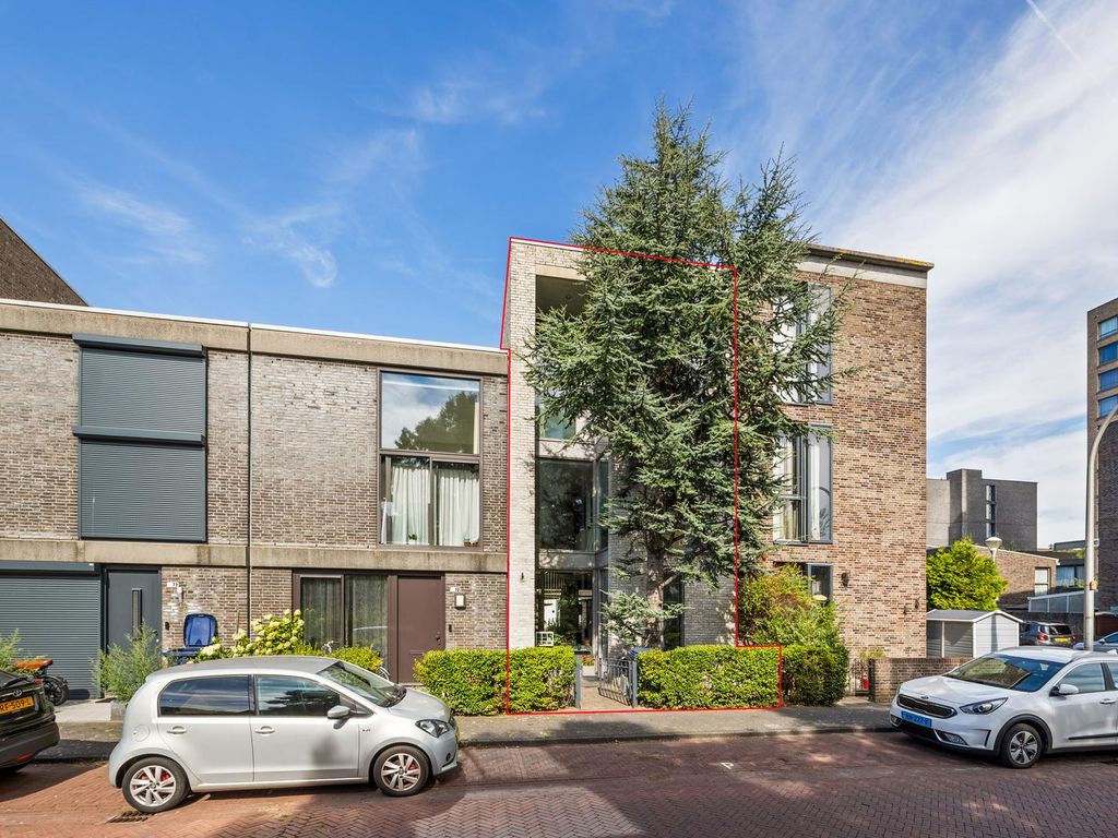 Scholekstersingel 68, 'S-Gravenhage