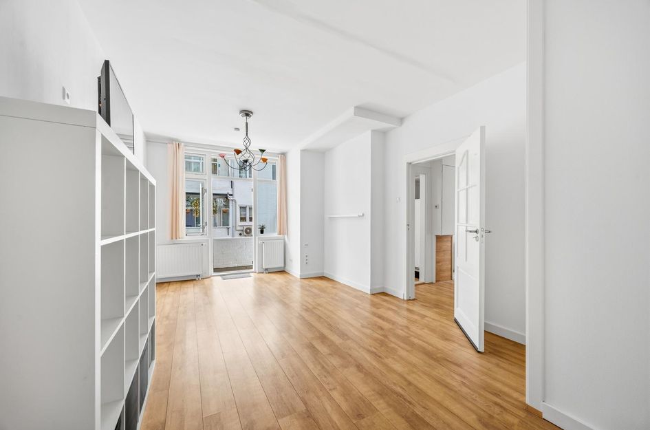 Jan ten Brinkstraat 48