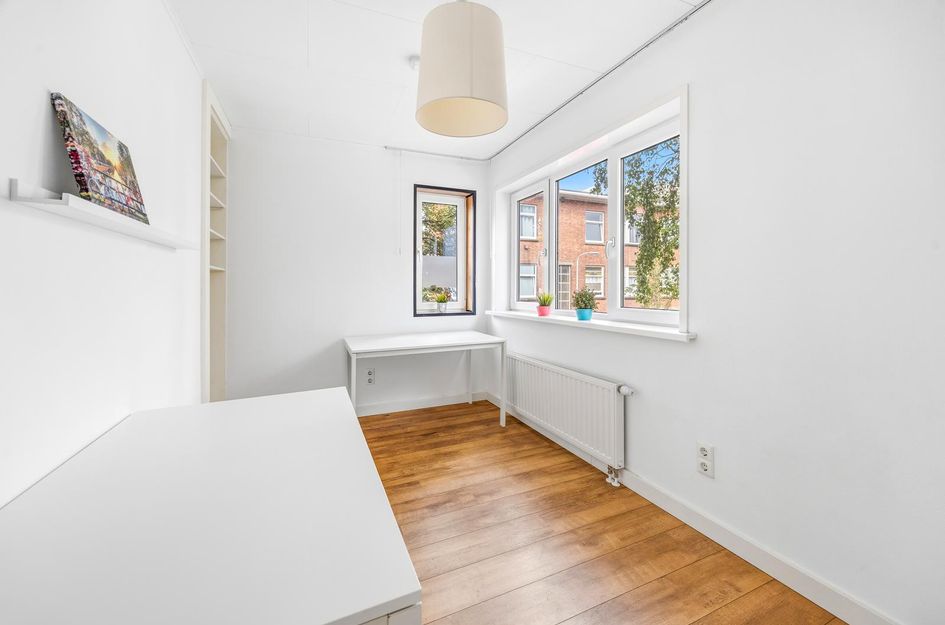 Jan ten Brinkstraat 48