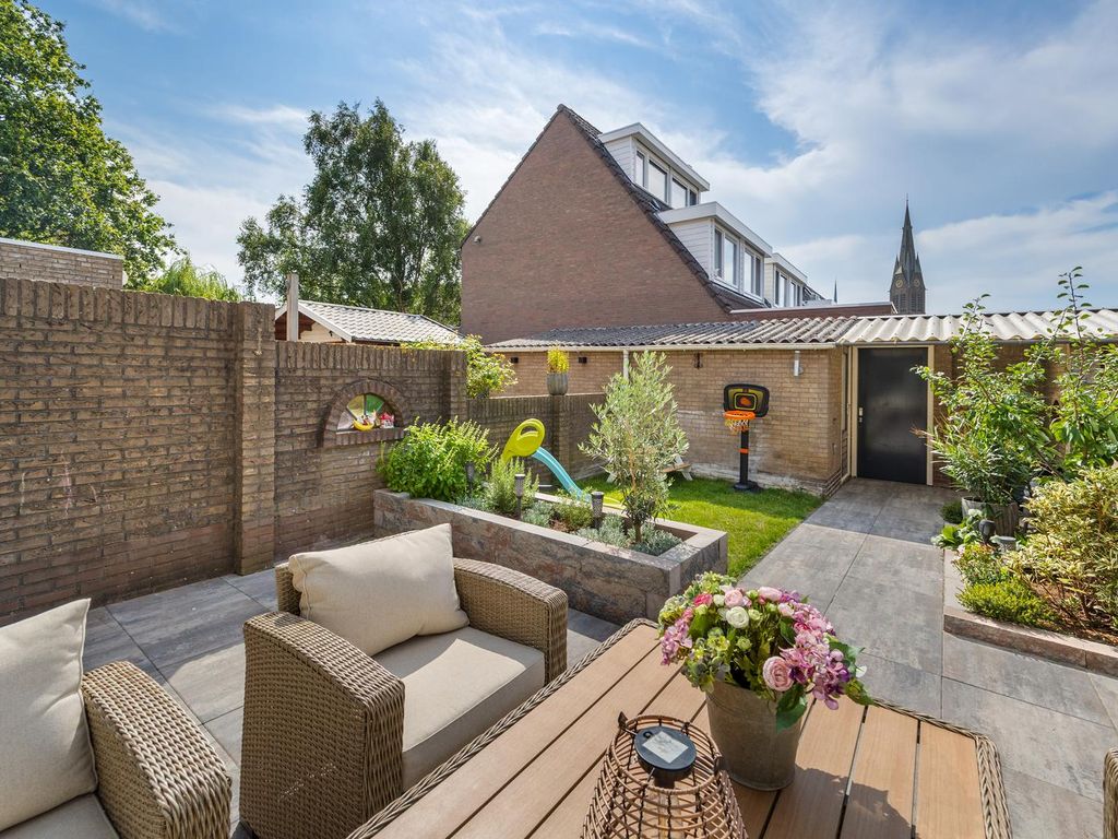 De Backerstraat 11, Poeldijk