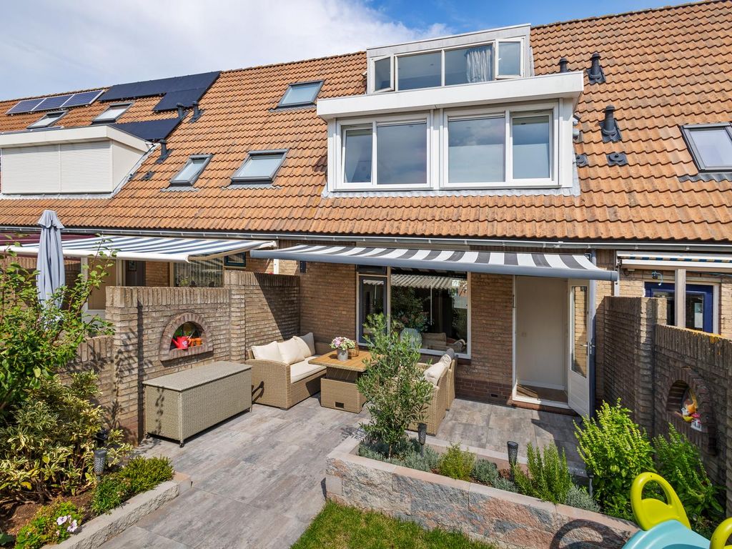De Backerstraat 11, Poeldijk