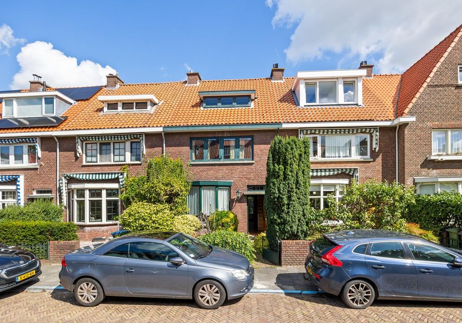 van Lugtenburgstraat 44, Voorburg