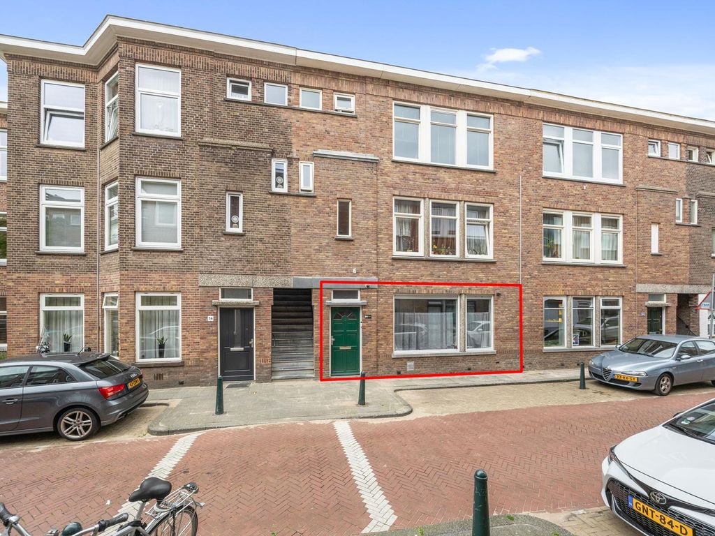Spiraeastraat 84, 'S-Gravenhage
