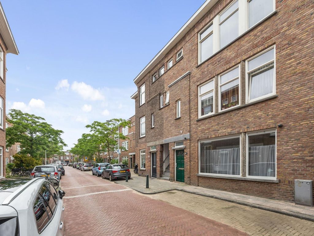 Spiraeastraat 84, 'S-Gravenhage