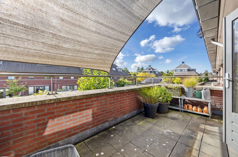 Voormeerstraat 11