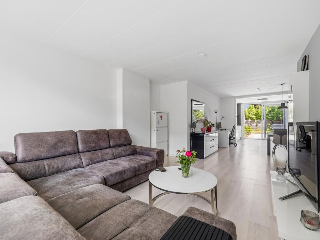 Jozef Israëlslaan 109, Rijswijk