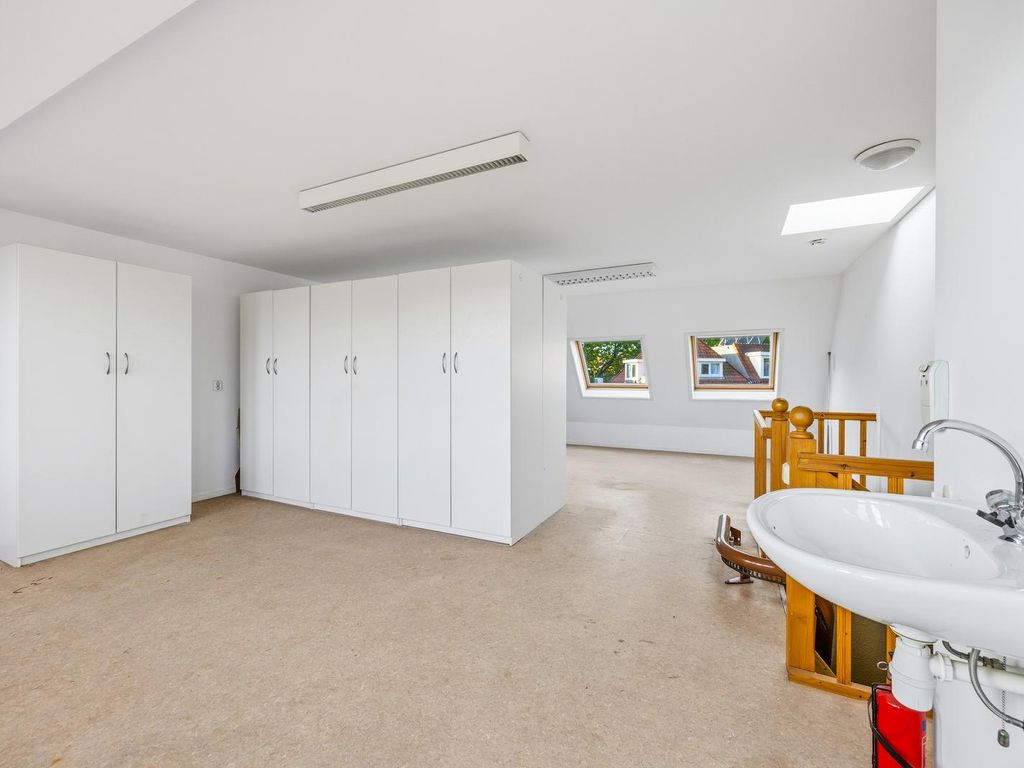 Redenburgstraat 14, Voorburg