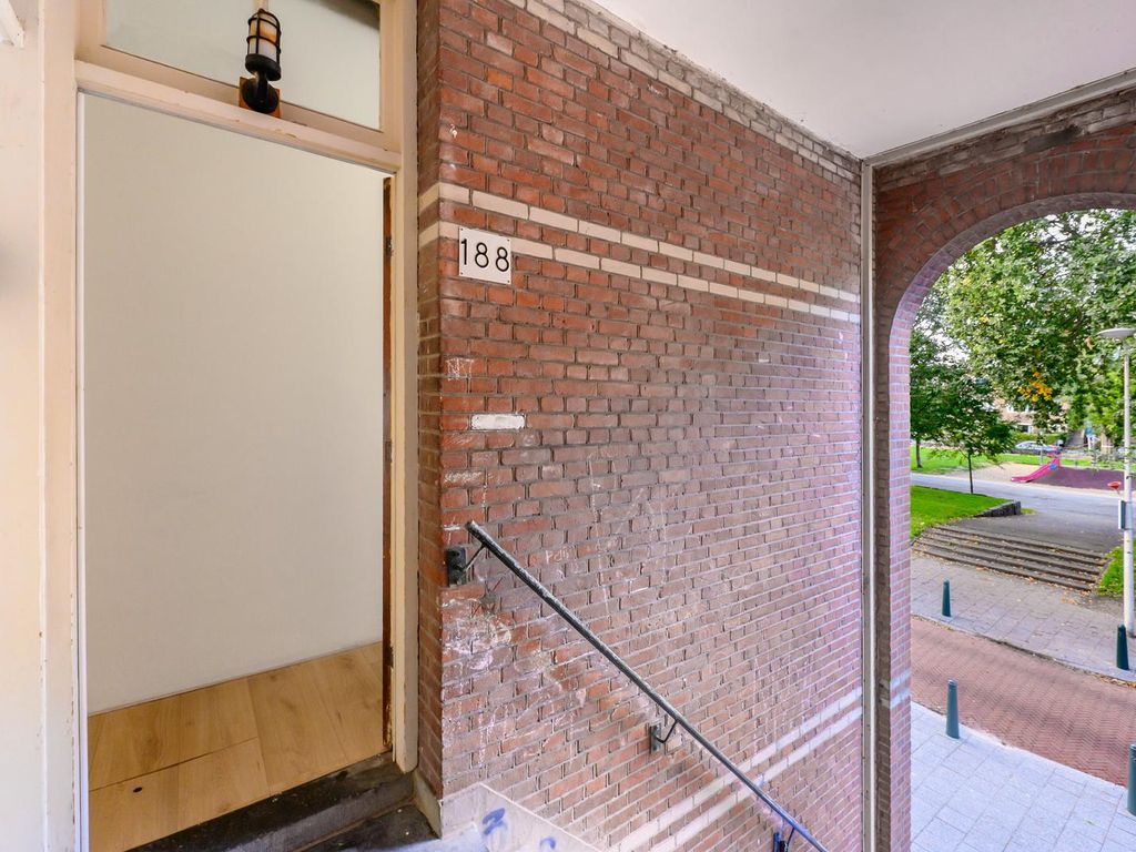 Deimanstraat 188, 'S-GRAVENHAGE