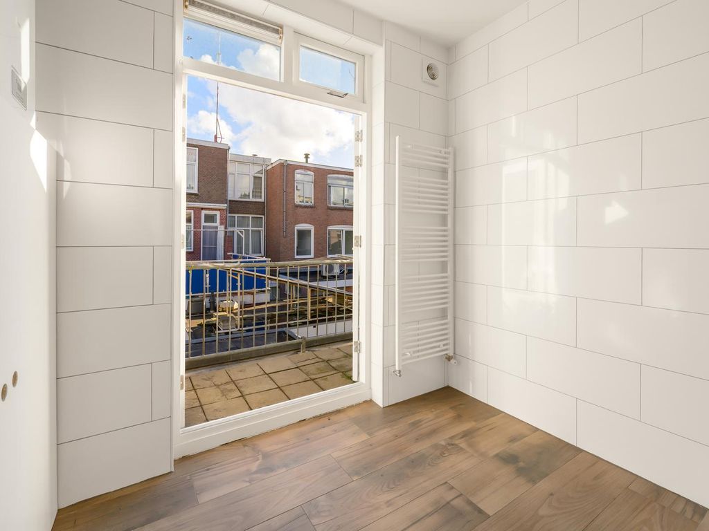 Deimanstraat 188, 'S-GRAVENHAGE