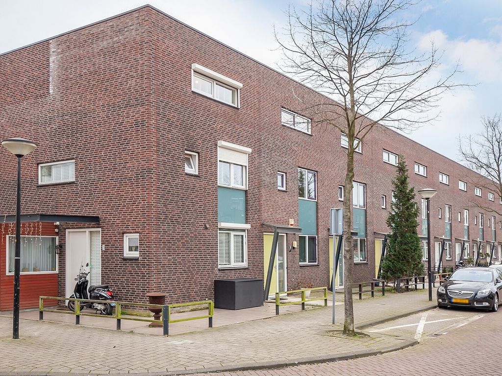 Hooghalenstraat 21, 's-Gravenhage