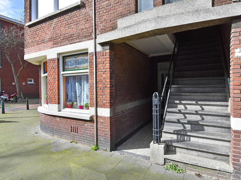 Linnaeusstraat 263, 'S-Gravenhage