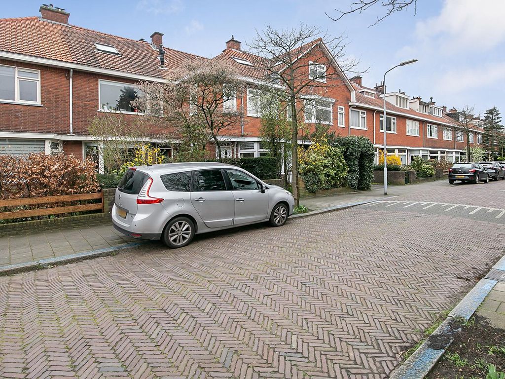 Paradijsstraat 87, Voorburg