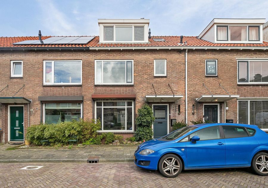 Willem Klooslaan 16, Voorburg