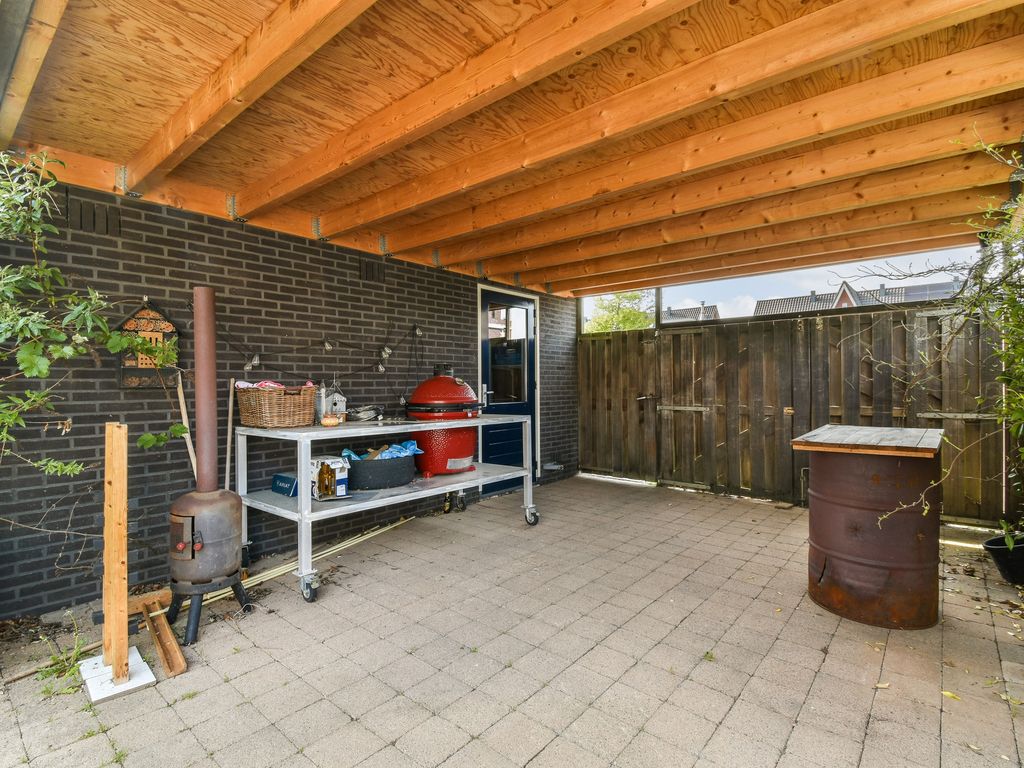 Tussenwoning te koop: Zeeltstraat 27, Aalsmeer