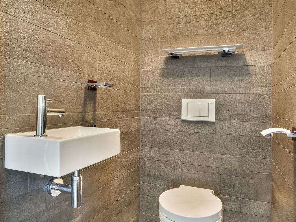 Tussenwoning te koop: Zeeltstraat 27, Aalsmeer