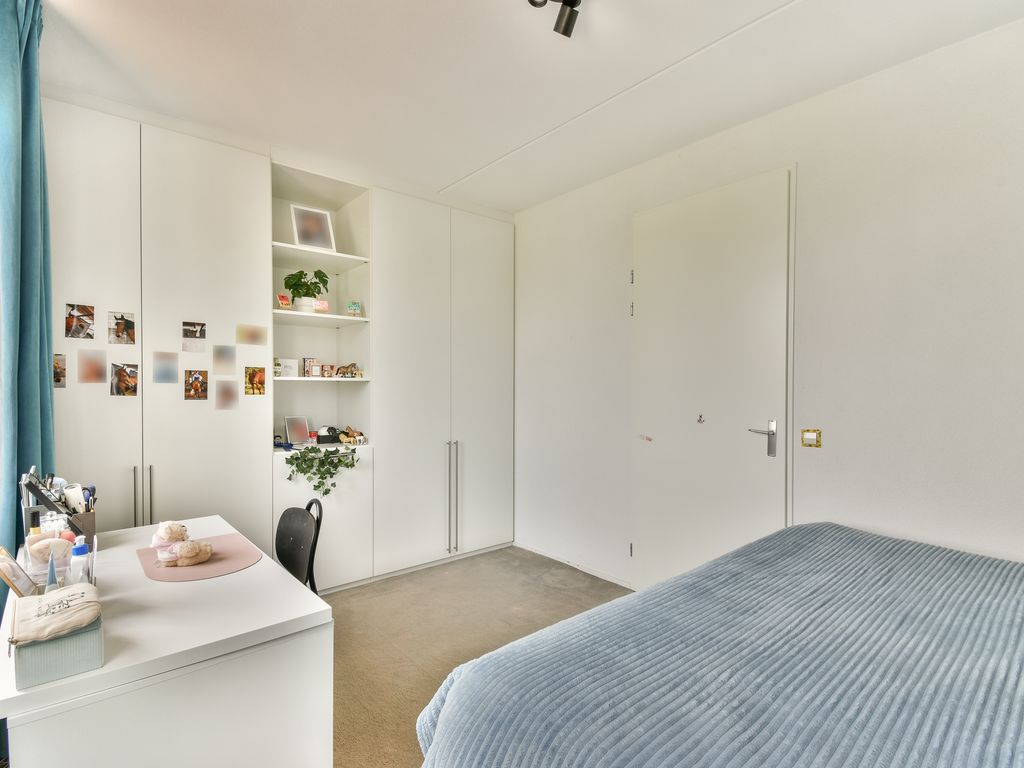 Tussenwoning te koop: Zeeltstraat 27, Aalsmeer